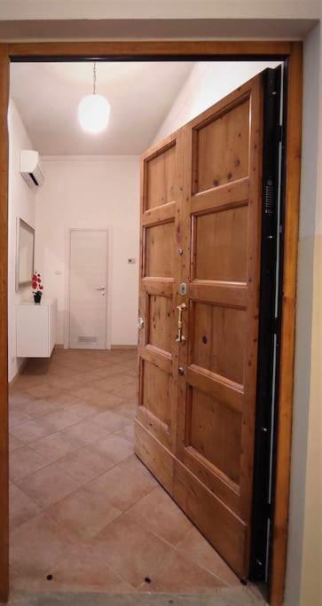 佛罗伦萨Casa Raffaello Careggi公寓 外观 照片
